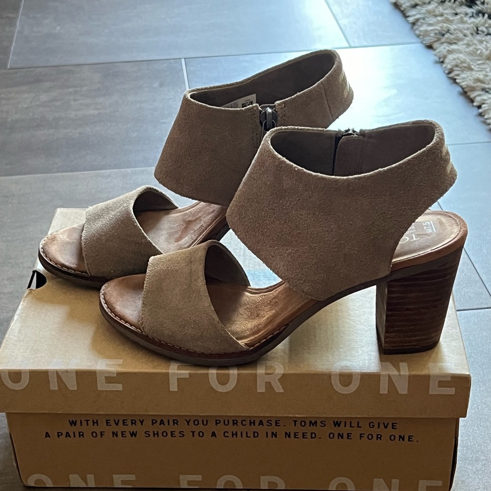 Toms Majorca Sandals